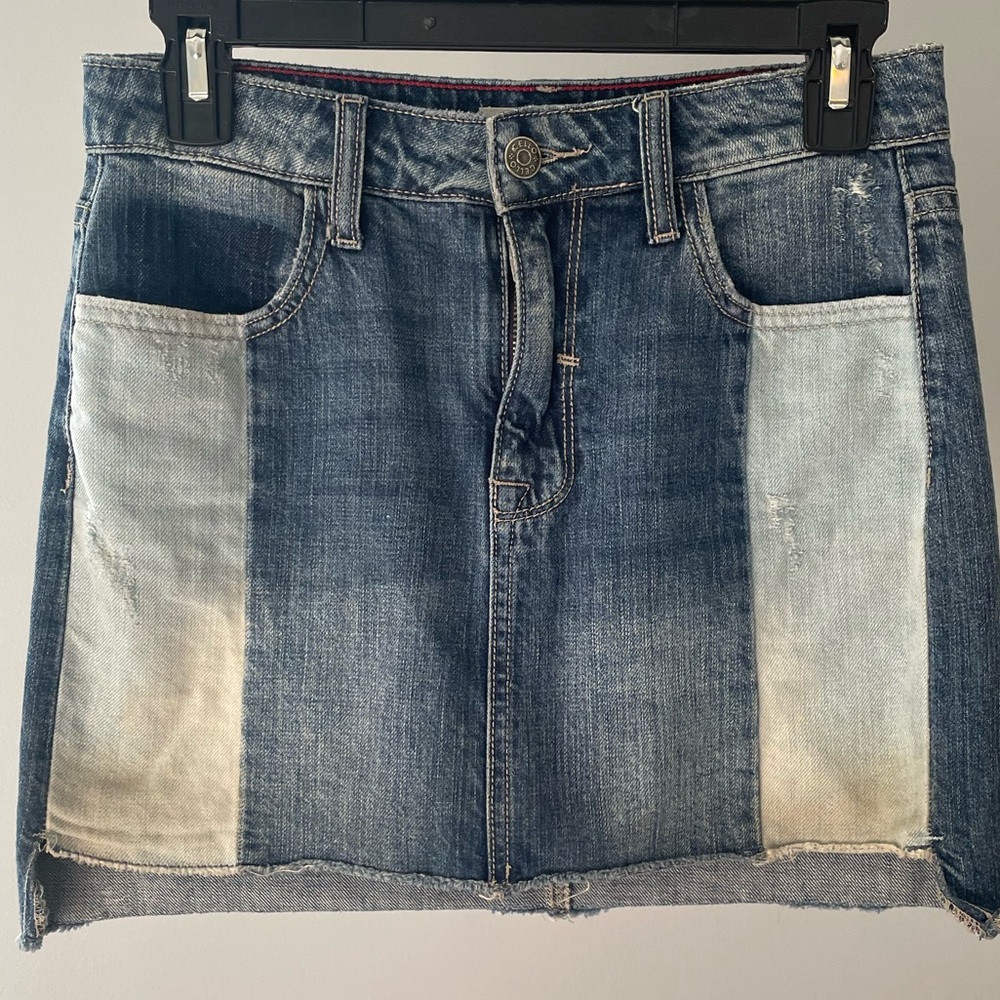 Denim mini skirt. Size XS. So cute with boots, sneakers and wedges.